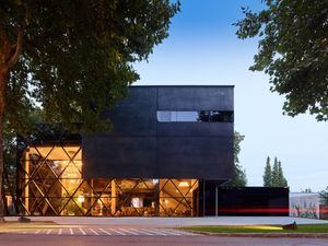 Image post by @christiesrealestate on Instagram