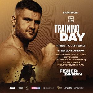 Image post by @MatchroomBoxing on Twitter