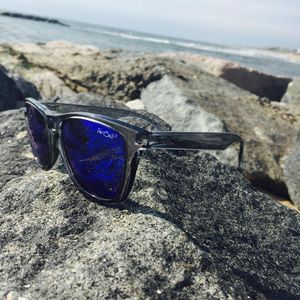 Image post by @faroutsunglasses on Instagram