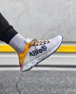 Image post by @footlocker on Instagram