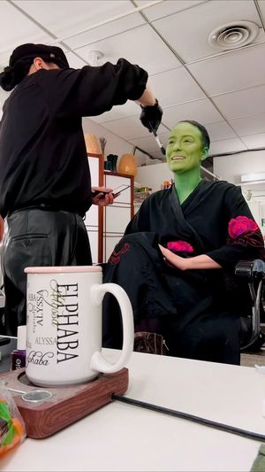 Video post by @WICKED_Musical on Twitter