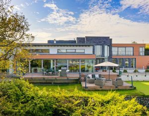 Image post by @christiesrealestate on Instagram