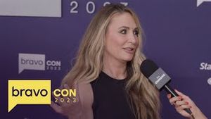 Video post by @enews on YouTube