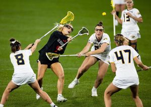Image post by @aztecwlax on Instagram