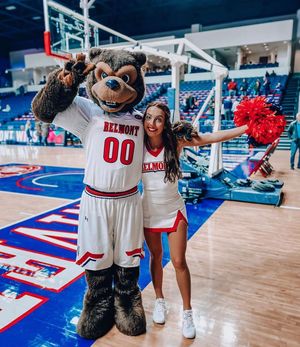 Image post by @belmont_cheer on Instagram