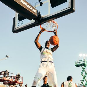 Image post by @uabasketball on Instagram