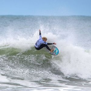 Image post by @wsl.qs on Instagram