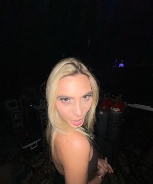 Image post by @lelepons on Instagram