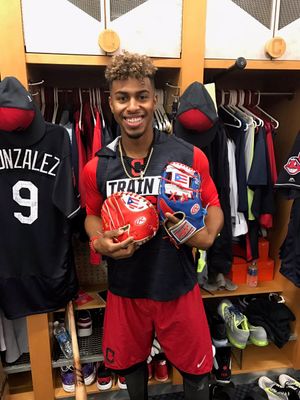 Image post by @Lindor12BC on Twitter