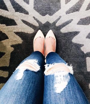 Image post by @collectivelykaitlyn on Instagram