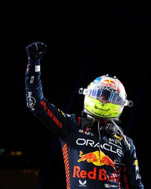 Image post by @redbullshop on Instagram