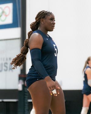 Image post by @uscwomensvolley on Instagram