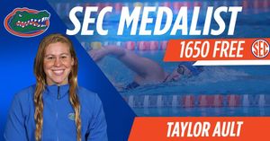 Image post by @gatorsswimdv on Instagram