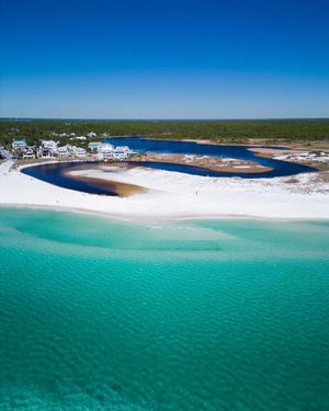 Image post by @southwalton on Instagram
