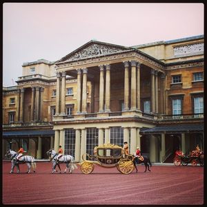 Image post by @theroyalfamily on Instagram