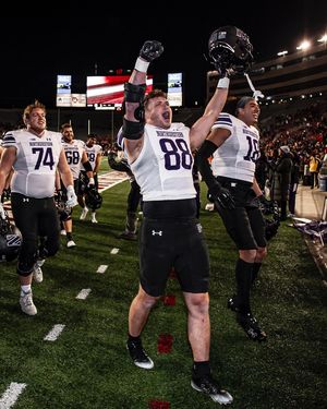 Image post by @nufootball on Instagram