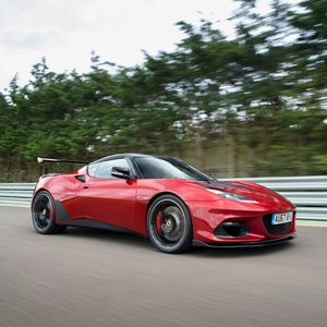 Image post by @lotuscars on Instagram