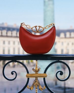 Image post by @maisonvalentino on Instagram