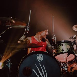 Image post by @sum41 on Instagram
