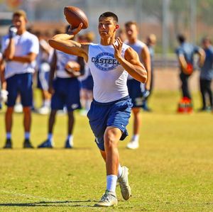 Image post by @ariannagrainey on Instagram