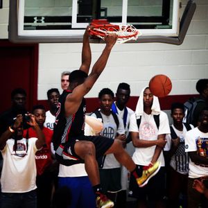 Image post by @uanextboyshoops on Instagram