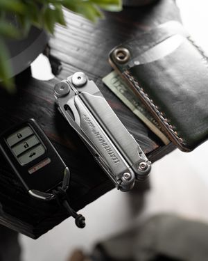 Image post by @leathermantools on Instagram