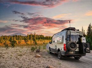 Image post by @owl.van.engineering on Instagram