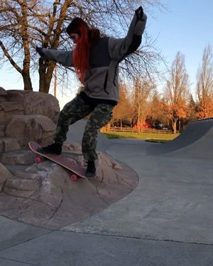 Image post by @skatelikeagirlpdx on Instagram
