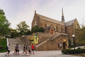 Image post by @loyolamaryland on Instagram