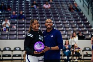 Image post by @sfa_wbb on Instagram