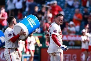 Image post by @logan_ohoppe on Instagram