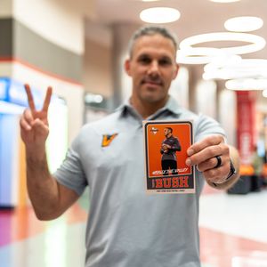 Image post by @UTRGVFootball on Twitter