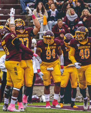 Image post by @CMU_Football on Twitter