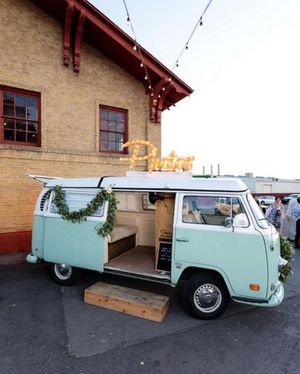 Image post by @luxcateringandevents on Instagram