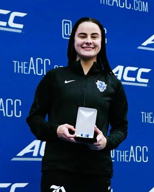 Image post by @dukeswimdive on Instagram