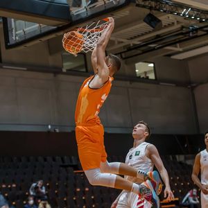 Image post by @the1_mili on Instagram