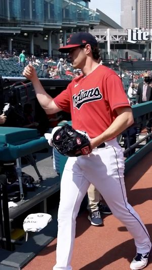 Video post by @shanebieber on Instagram