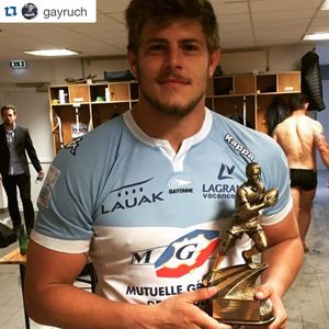 Image post by @avironrugbypro on Instagram