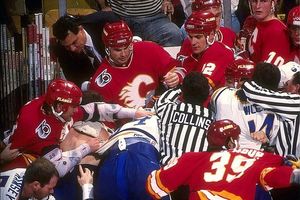 Image post by @hockeyfights on Instagram