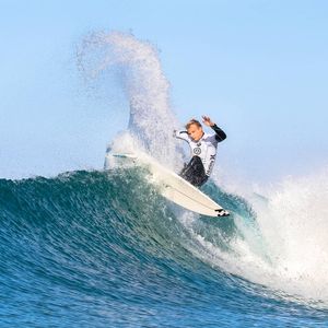 Image post by @wsl.qs on Instagram