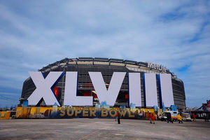 Image post by @metlifestadium on Instagram