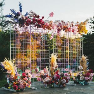 Image post by @theknot on Instagram