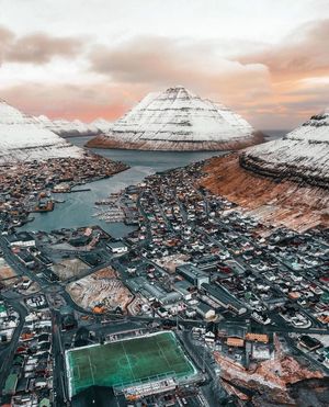 Image post by @fortyonemag on Instagram
