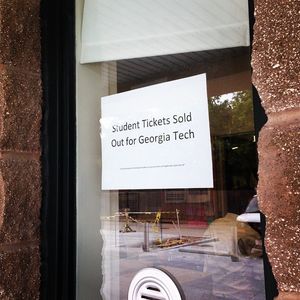 Image post by @tulanegreenwave on Instagram