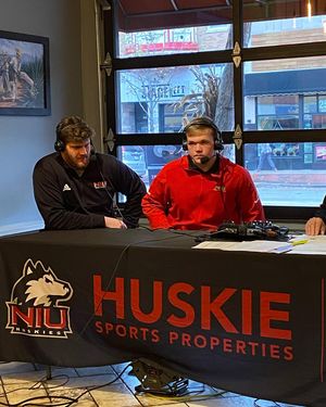 Image post by @niuhuskies on Instagram