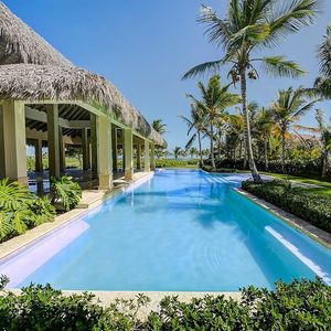 Image post by @christiesrealestate on Instagram