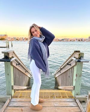 Image post by @charlottezta on Instagram