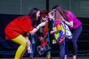 Image post by @huskython on Instagram
