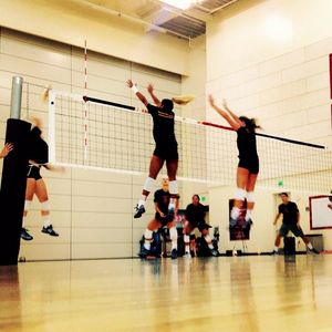 Image post by @uscwomensvolley on Instagram