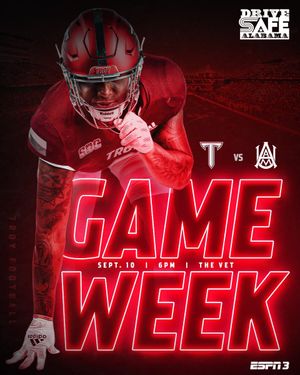 Image post by @troytrojansfb on Twitter